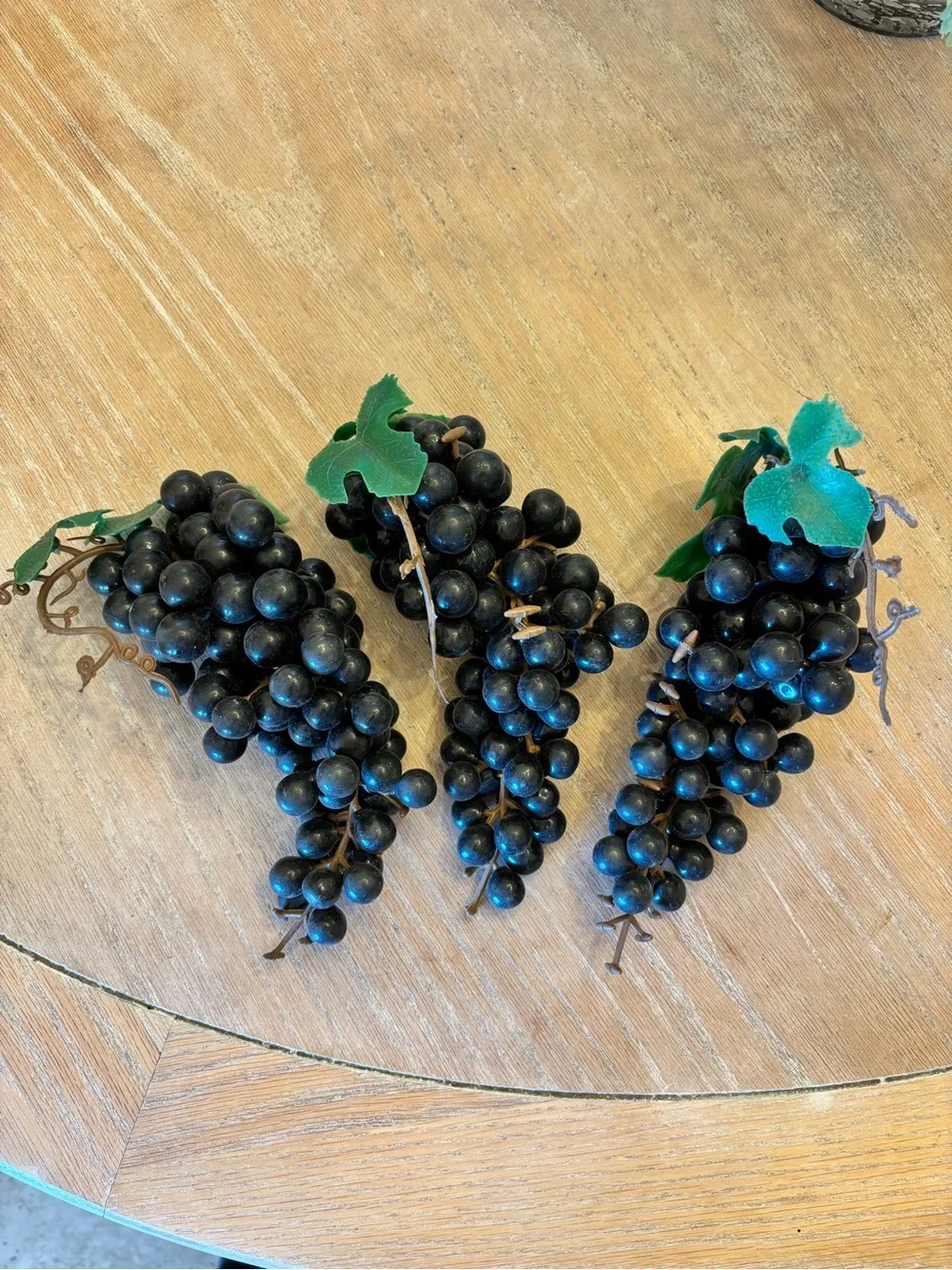 Vintage dark purple Grape Clusters Home Accent - Set of 3 vintage rubber grapes